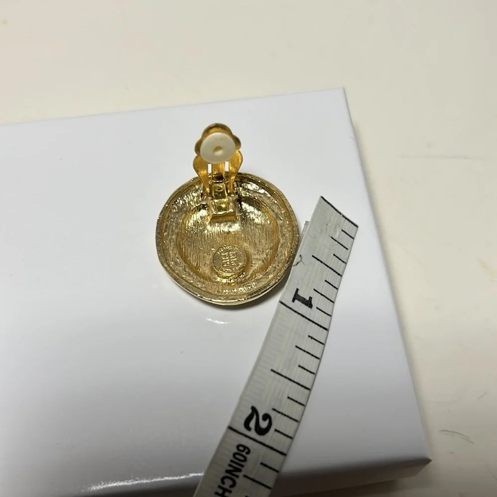 Givenchy earrings clip black gold tone small letter logo vintage formal classic